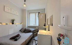 Pineapple Room